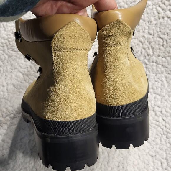 NEW AEROSOLES Cruz Lace-up Bootie In Camel Suede womens boots size 10.5 - Picture 5 of 8